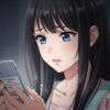 スマートフォンを見て不安な表情を浮かべる若い女性のアニメ風イラスト。写真編集アプリの危険性や落とし穴に対する懸念を表現